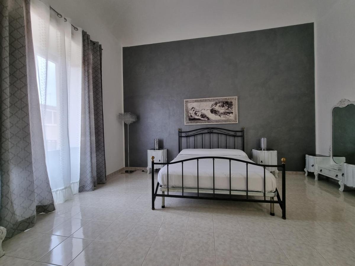 Cefalu Holidays Luxury Apartments - 120 M2 Екстер'єр фото